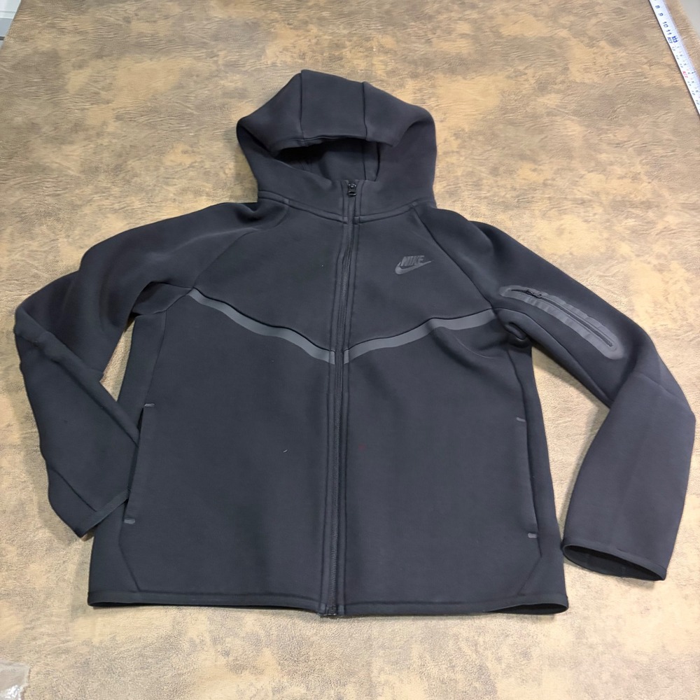 Nike Tech Fleece Hoodie Youth XL Black Full Zip HV5867-010 Jacket Boys